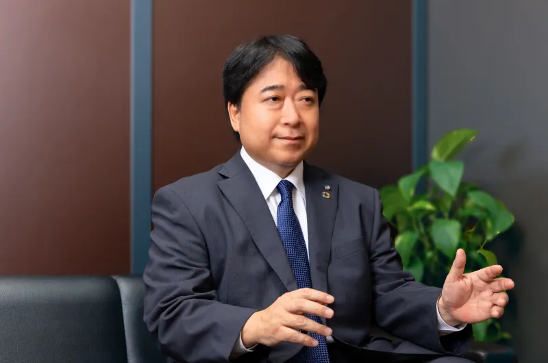 トップメッセージ03